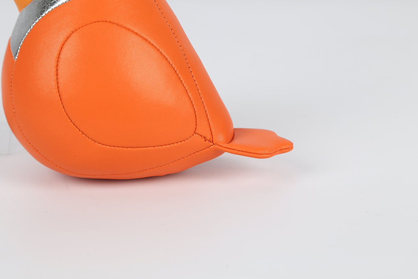 North American cardinale Leather Doll | Personalized Handmade Leather Accessories | Leather Crafts | SKY.LIN