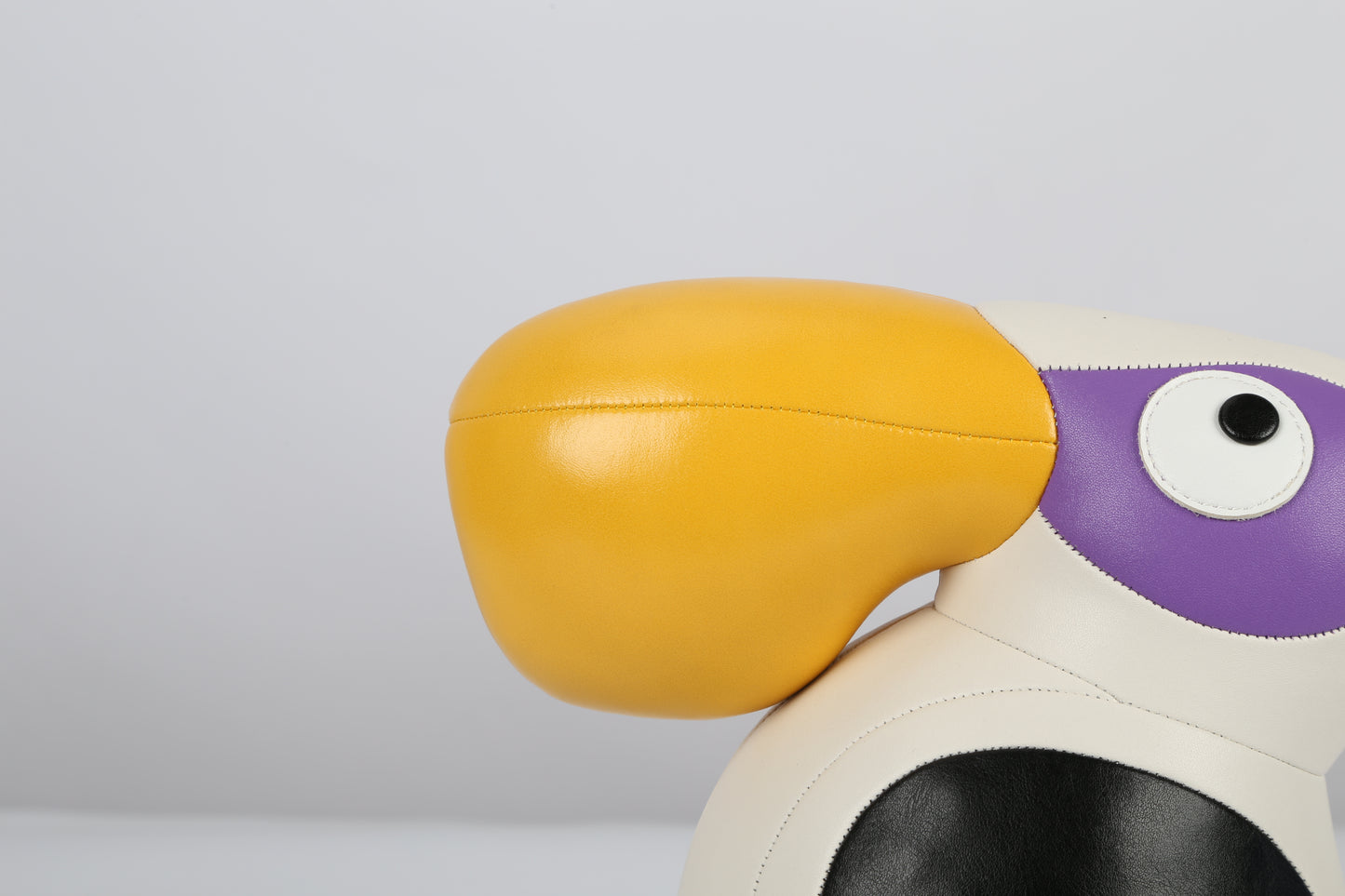 Pelicans Leather Doll | Personalized Handmade Leather Accessories | Leather Crafts | SKY.LIN