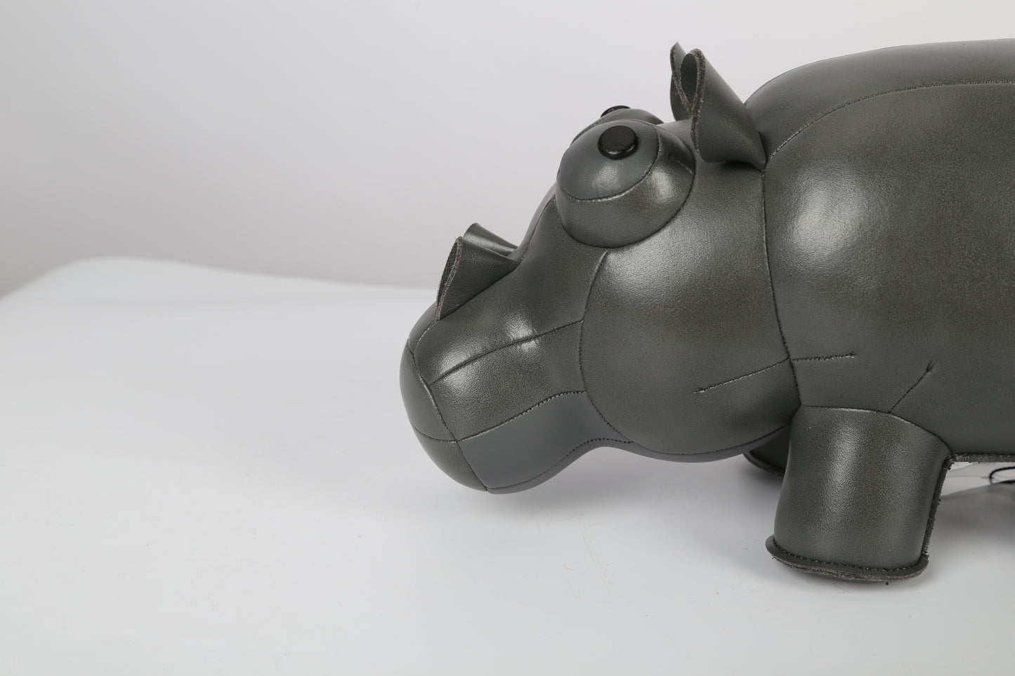 Hippopotamus Leather Doll | Personalized Handmade Leather Accessories | Leather Crafts | SKY.LIN