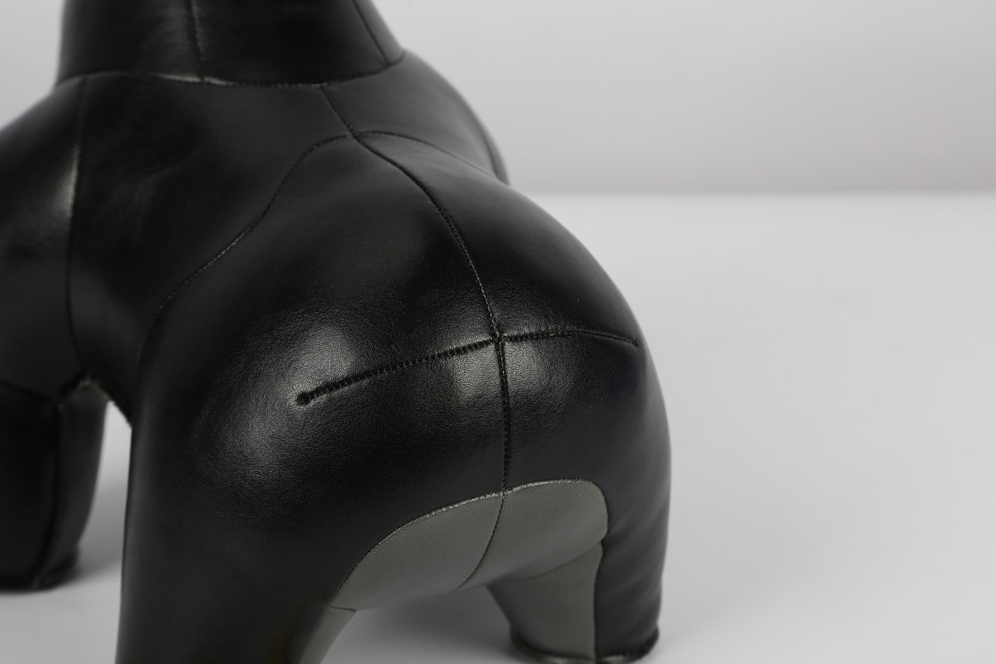 Gorilla Leather Doll | Personalized Handmade Leather Accessories | Leather Crafts | SKY.LIN