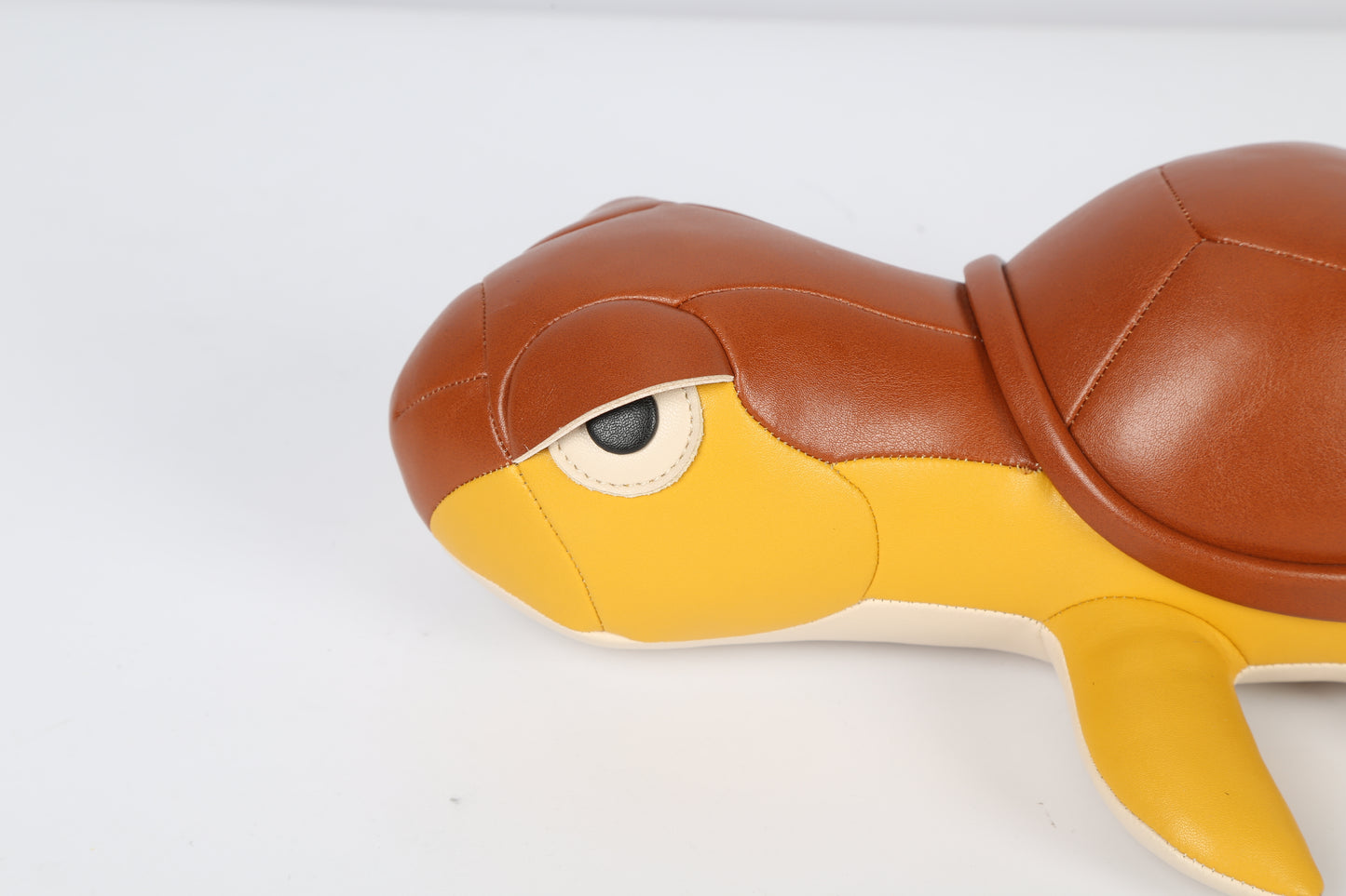 Sea turtle Leather Doll | Personalized Handmade Leather Accessories | Leather Crafts | SKY.LIN