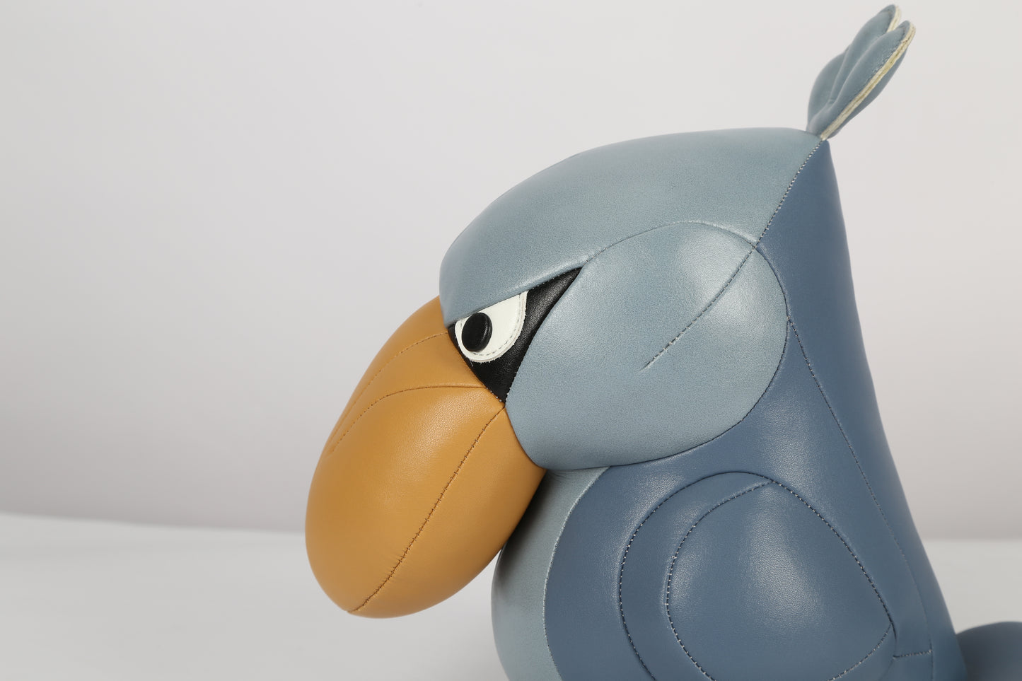 Whale-headed ibis Leather Doll | Personalized Handmade Leather Accessories | Leather Crafts | SKY.LIN