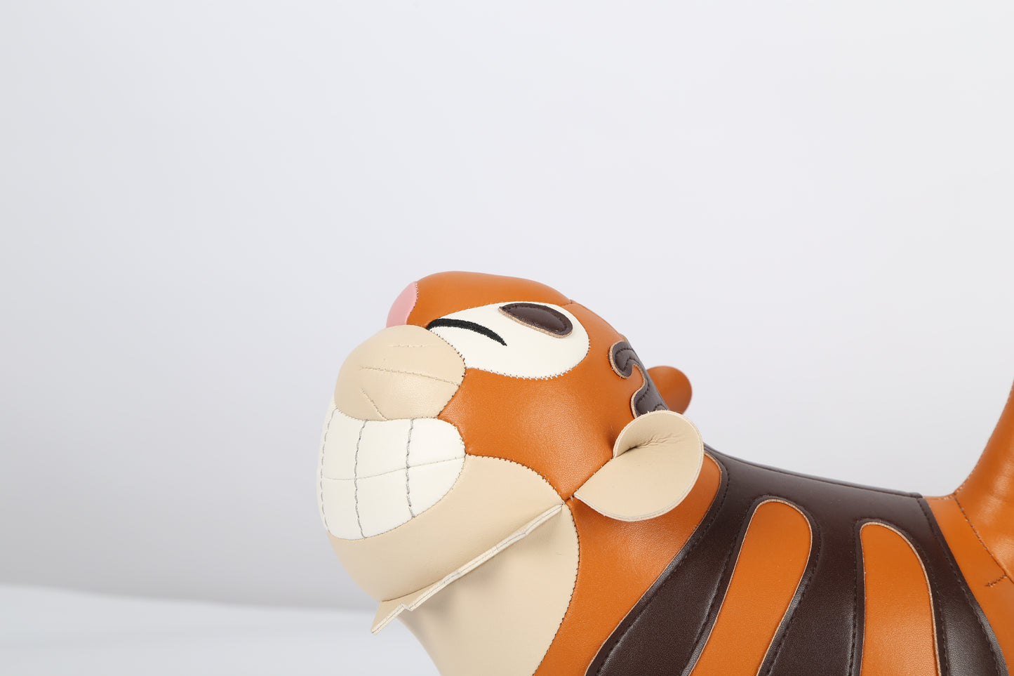 Tiger Leather Doll | Personalized Handmade Leather Accessories | Leather Crafts | SKY.LIN