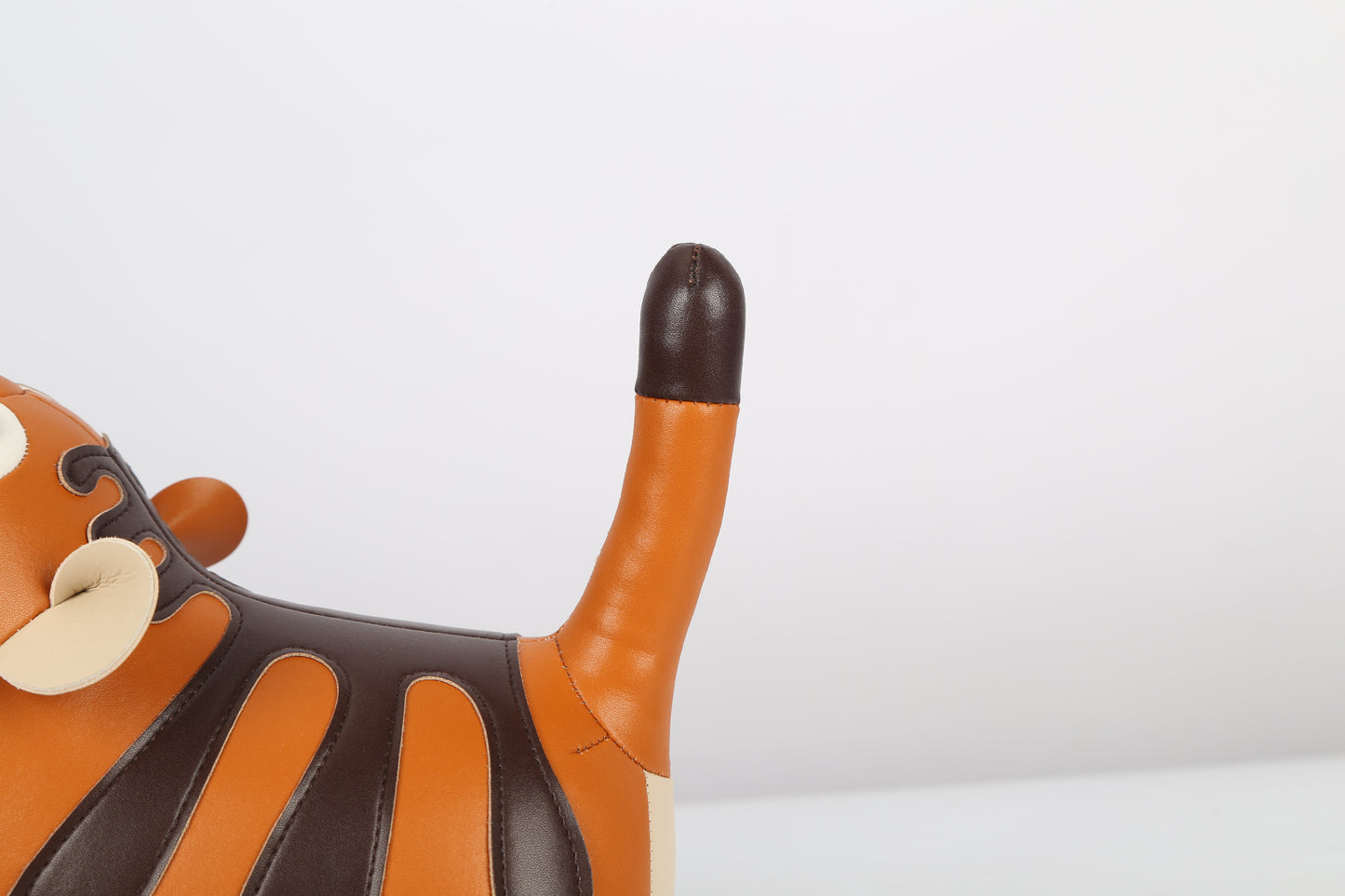 Tiger Leather Doll | Personalized Handmade Leather Accessories | Leather Crafts | SKY.LIN