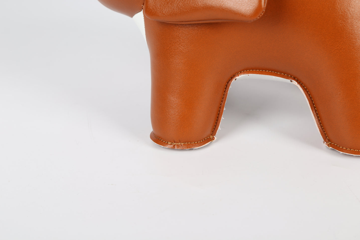 Pig Leather Doll | Personalized Handmade Leather Accessories | Leather Crafts | SKY.LIN
